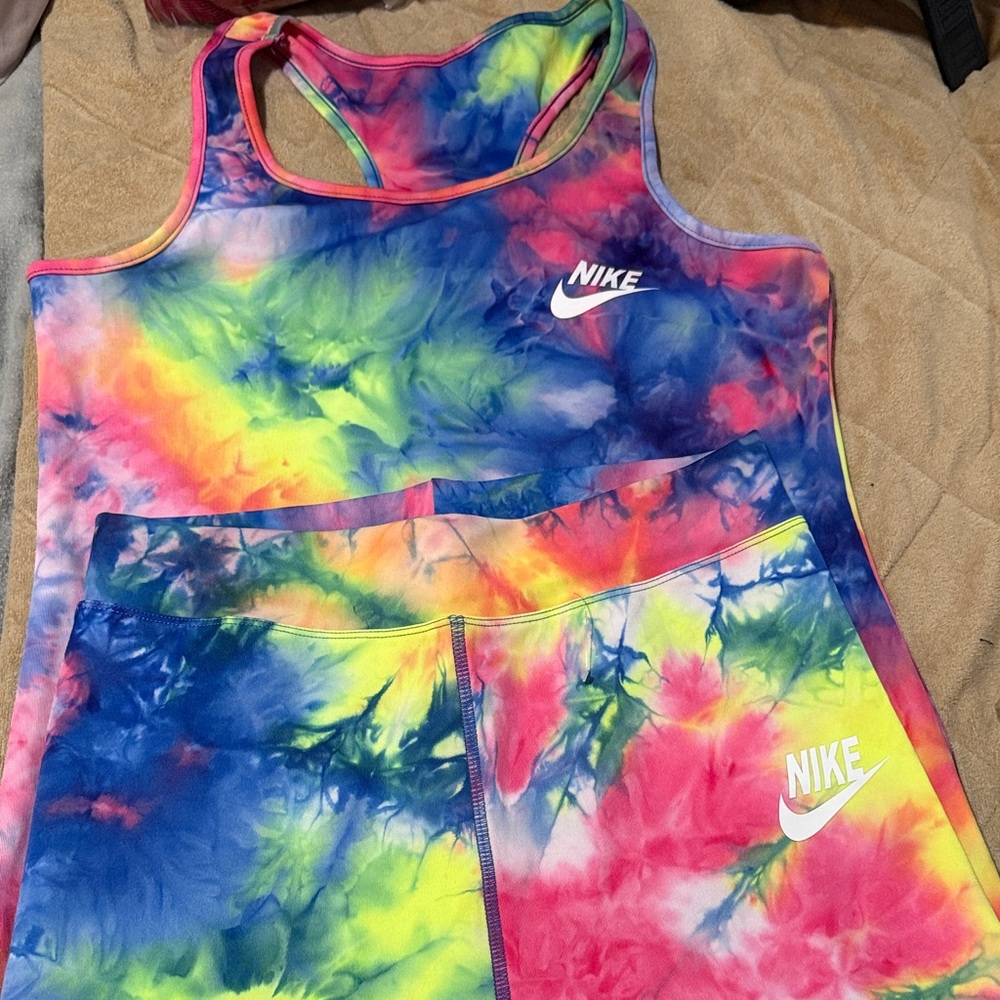 NWT Nike Multicolor Tie-Dye Activewear Set